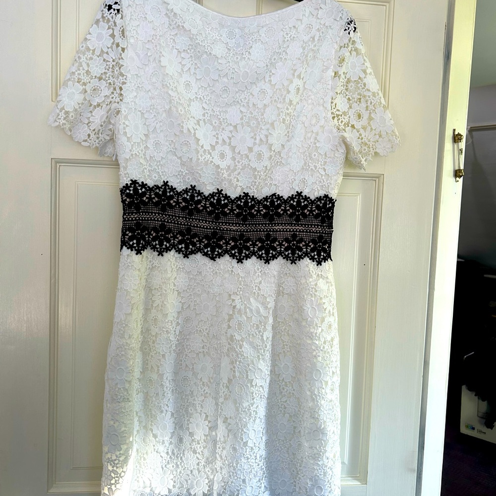 Gorgeous lace dress